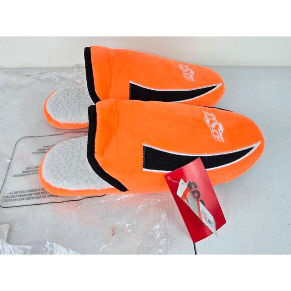Oklahoma  State University Slippers Mens XL 13-14 - Picture 6 of 7